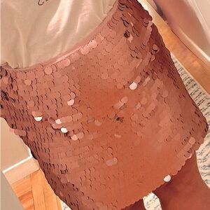 1.STATE sequin mini skirt. Dusty rose color. Size XL. Spare sequins included.